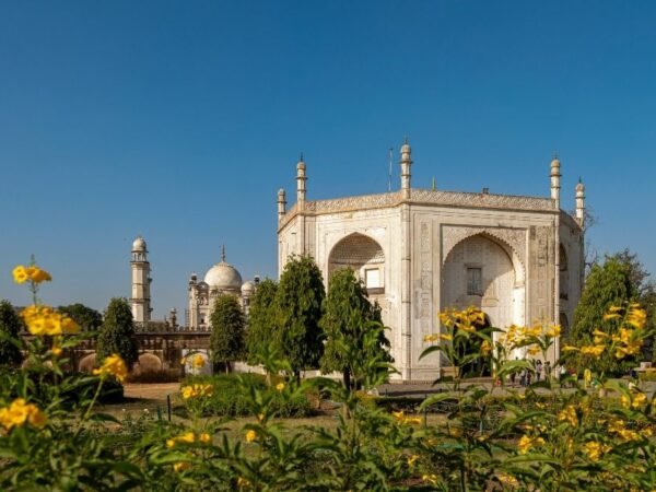 Golden Triangle With Aurangabad
